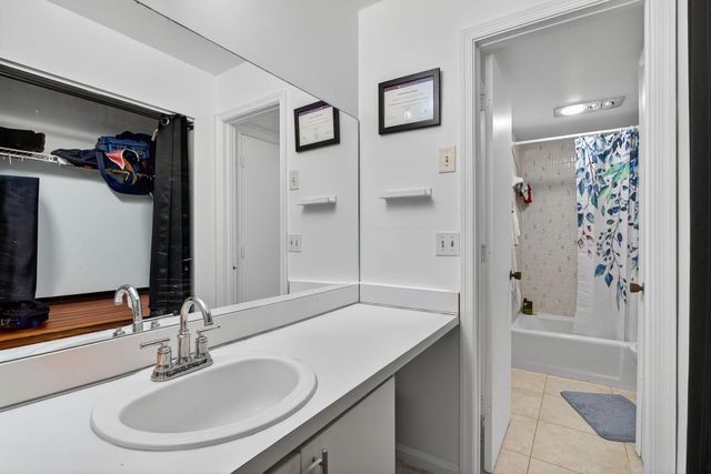 1428 SE 4th Avenue 102, Deerfield Beach, FL 33441