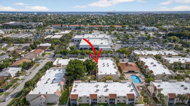 1428 SE 4th Avenue 102, Deerfield Beach, FL 33441