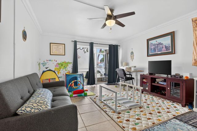 1428 SE 4th Avenue 102, Deerfield Beach, FL 33441