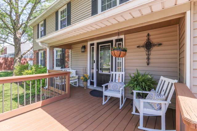 701 Meadowview Lane, Greenwood, IN 46142