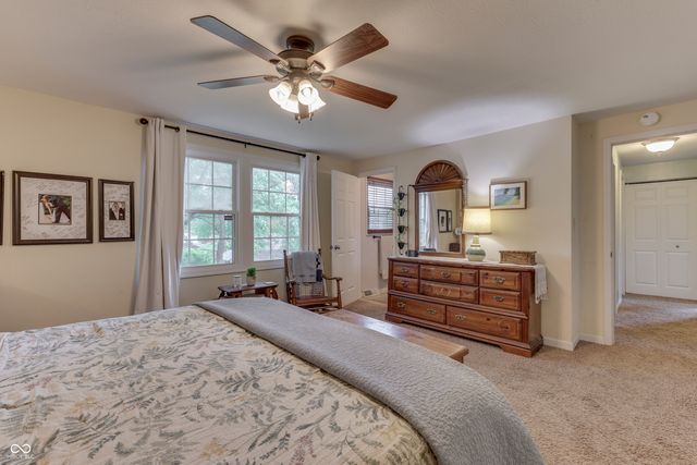 701 Meadowview Lane, Greenwood, IN 46142
