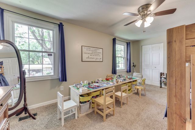 701 Meadowview Lane, Greenwood, IN 46142