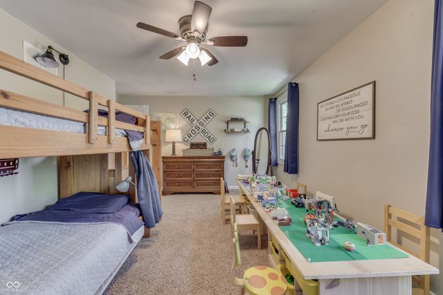 701 Meadowview Lane, Greenwood, IN 46142