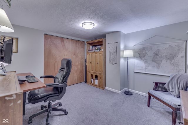 701 Meadowview Lane, Greenwood, IN 46142