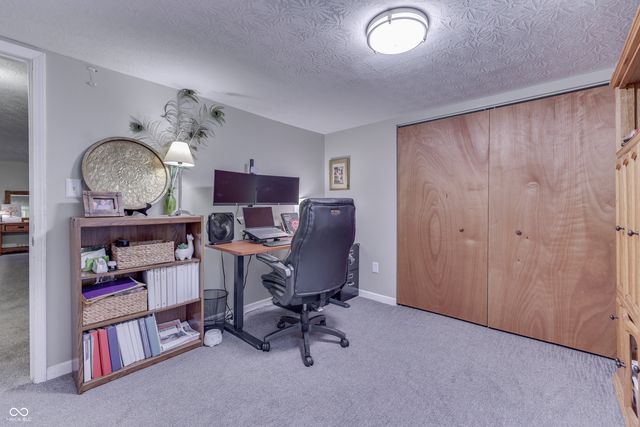 701 Meadowview Lane, Greenwood, IN 46142