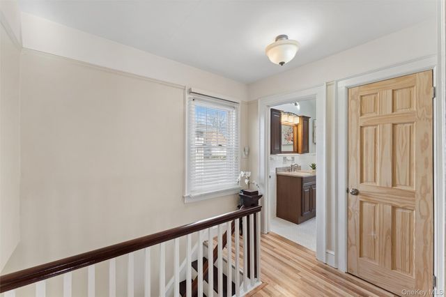 262 Floral Boulevard, Floral Park, NY 11001