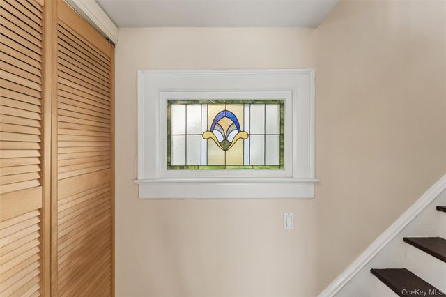 262 Floral Boulevard, Floral Park, NY 11001
