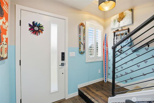 22505 70th Place W, Mountlake Terrace, WA 98043