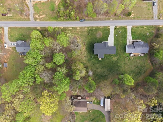 217 Winding Cedar Drive, Statesville, NC 28677