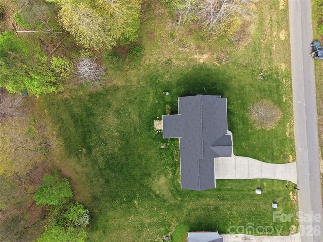 217 Winding Cedar Drive, Statesville, NC 28677