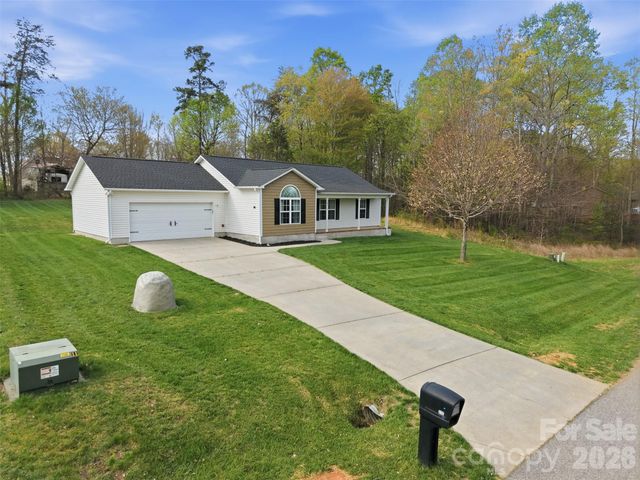217 Winding Cedar Drive, Statesville, NC 28677