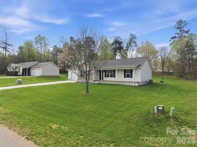 217 Winding Cedar Drive, Statesville, NC 28677