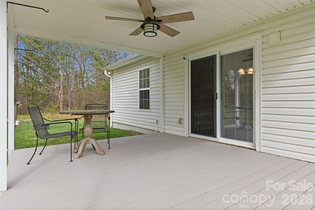 217 Winding Cedar Drive, Statesville, NC 28677