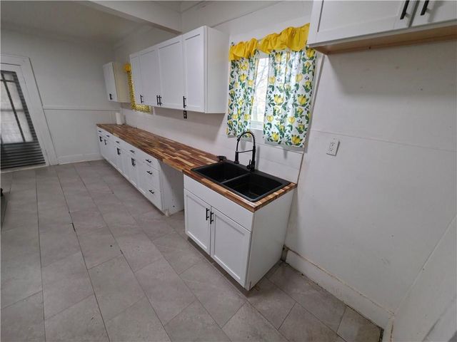 509 W Myrtle Street, Independence, KS 67301