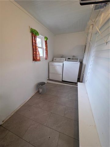 509 W Myrtle Street, Independence, KS 67301