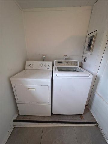 509 W Myrtle Street, Independence, KS 67301