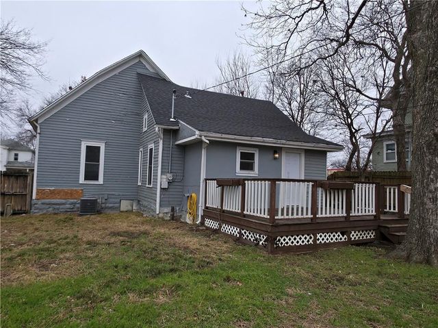 509 W Myrtle Street, Independence, KS 67301