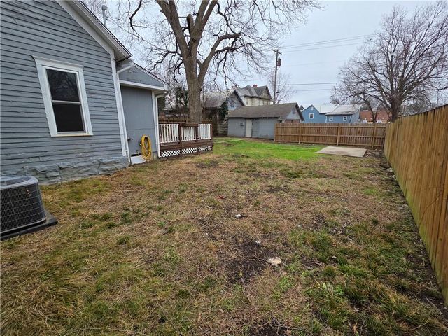 509 W Myrtle Street, Independence, KS 67301