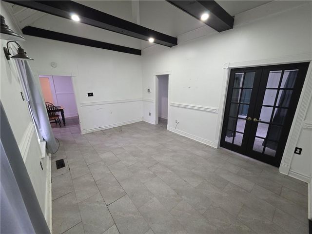 509 W Myrtle Street, Independence, KS 67301