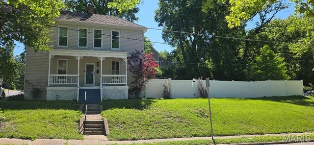 154 Adelle Avenue, Ferguson, MO 63135