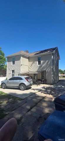 154 Adelle Avenue, Ferguson, MO 63135