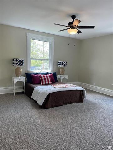 154 Adelle Avenue, Ferguson, MO 63135
