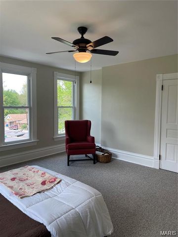 154 Adelle Avenue, Ferguson, MO 63135