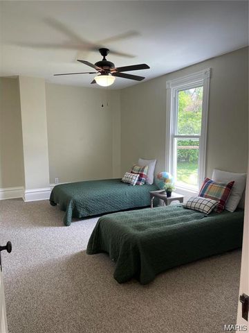 154 Adelle Avenue, Ferguson, MO 63135