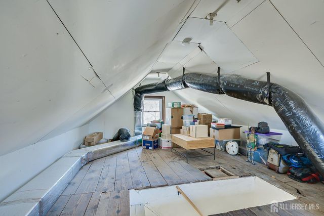 55 Grove Avenue, Metuchen, NJ 08840