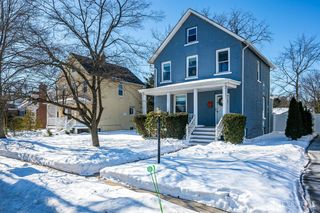55 Grove Avenue, Metuchen, NJ 08840