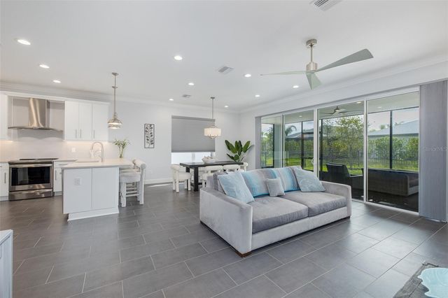 3101 MALTA AVENUE, Wesley Chapel, FL 33543
