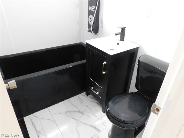 1427 Union Avenue, Ashtabula, OH 44004