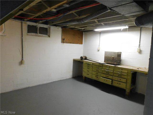 1427 Union Avenue, Ashtabula, OH 44004