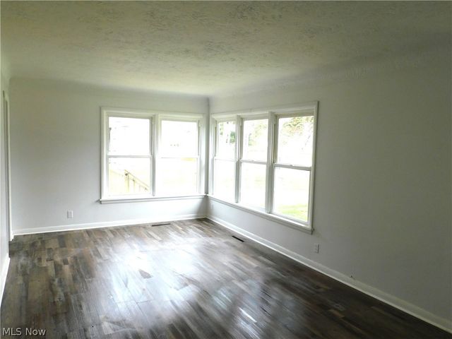 1427 Union Avenue, Ashtabula, OH 44004