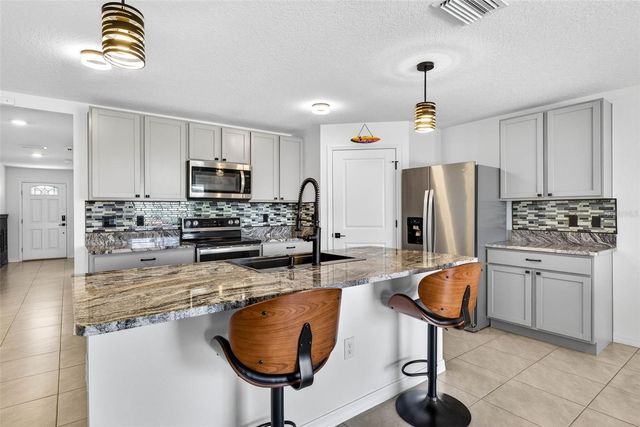 5514 NIGHT OWL TERRACE, Palmetto, FL 34221