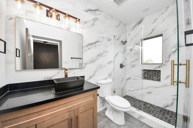 7925 Ritz Street, Houston, TX 77028