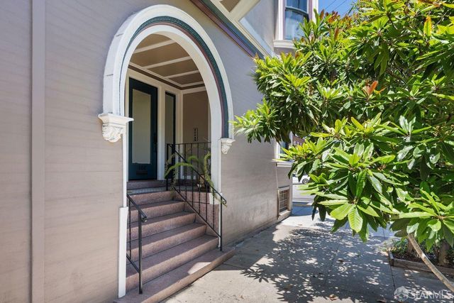 800 York Street, San Francisco, CA 94110