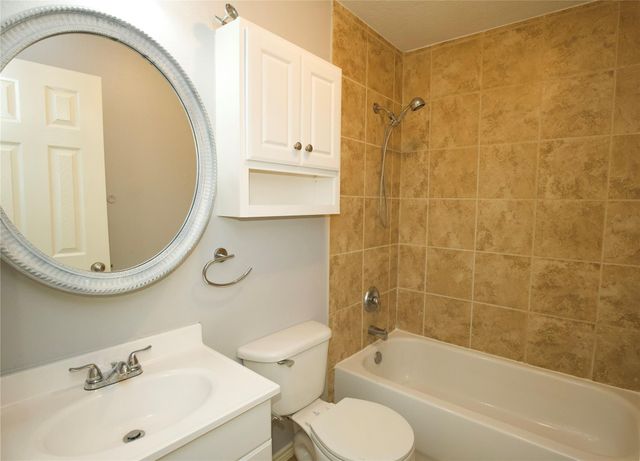 2419 Fox Water Drive, Spring, TX 77386