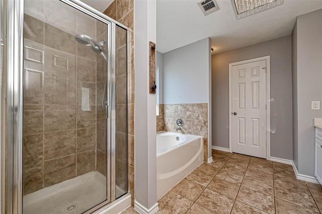 2419 Fox Water Drive, Spring, TX 77386