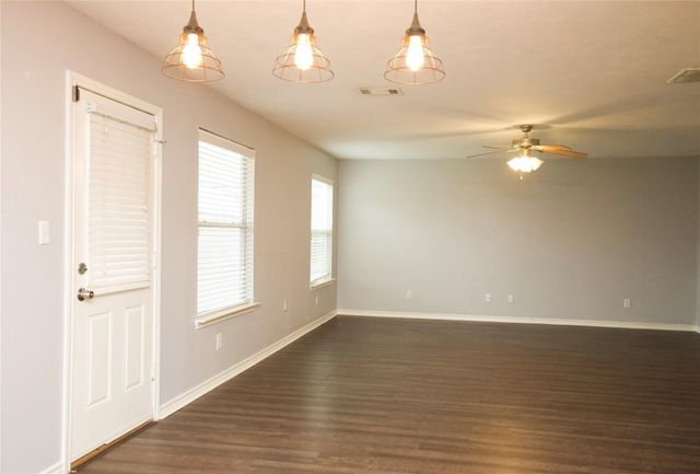 2419 Fox Water Drive, Spring, TX 77386