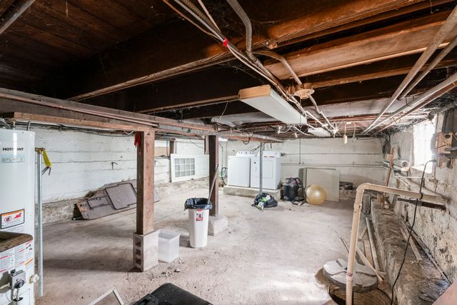 1038 Indiana Avenue, Waukegan, IL 60085