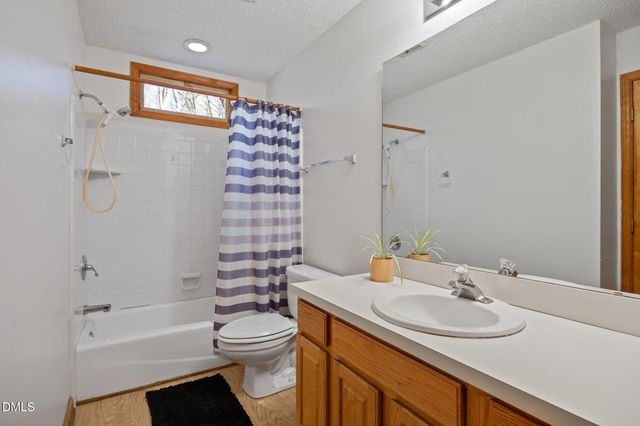 1235 Selwyn Lane, Cary, NC 27511