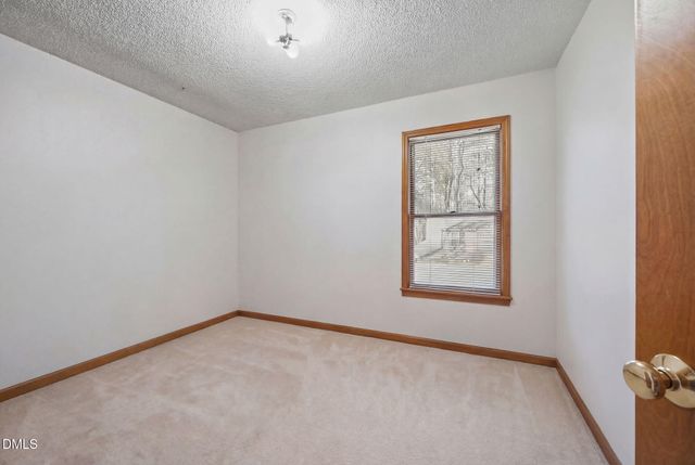 1235 Selwyn Lane, Cary, NC 27511