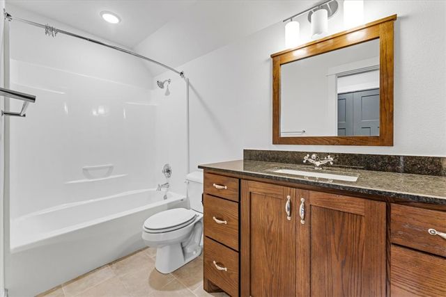 4003 W Starry Night View, Fayetteville, AR 72704