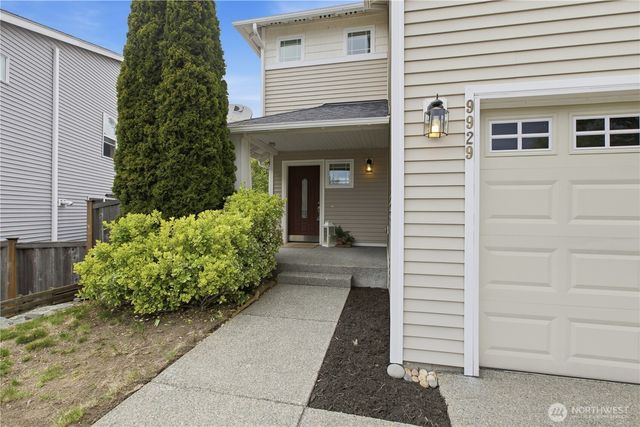 9929 195th Avenue E, Bonney Lake, WA 98391