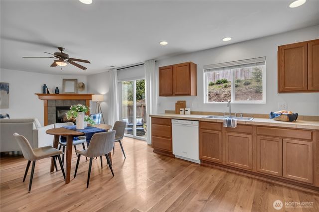 9929 195th Avenue E, Bonney Lake, WA 98391