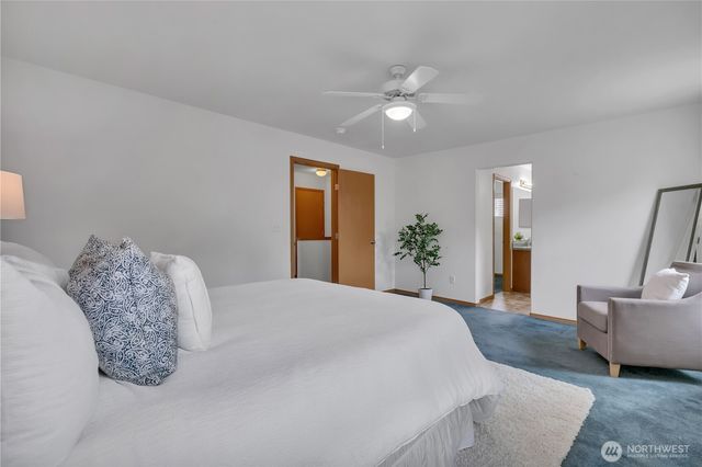 9929 195th Avenue E, Bonney Lake, WA 98391