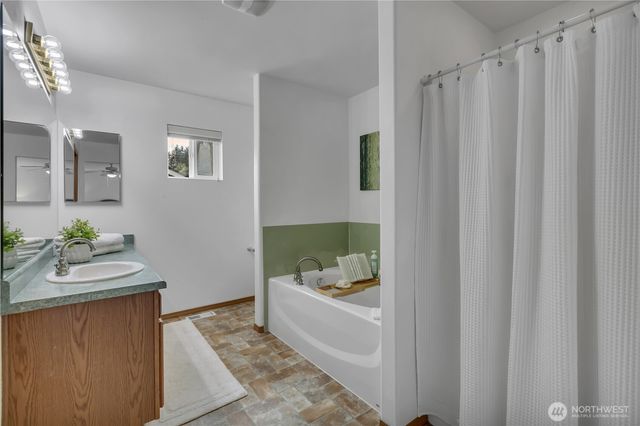 9929 195th Avenue E, Bonney Lake, WA 98391