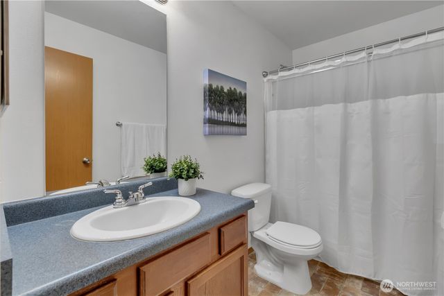 9929 195th Avenue E, Bonney Lake, WA 98391