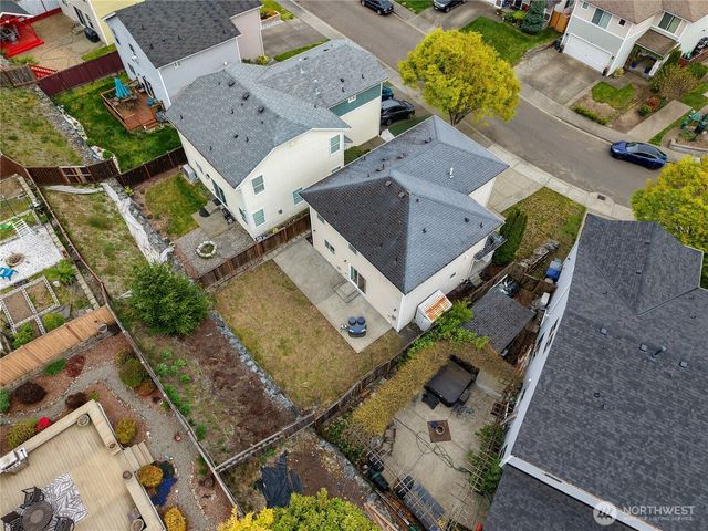 9929 195th Avenue E, Bonney Lake, WA 98391